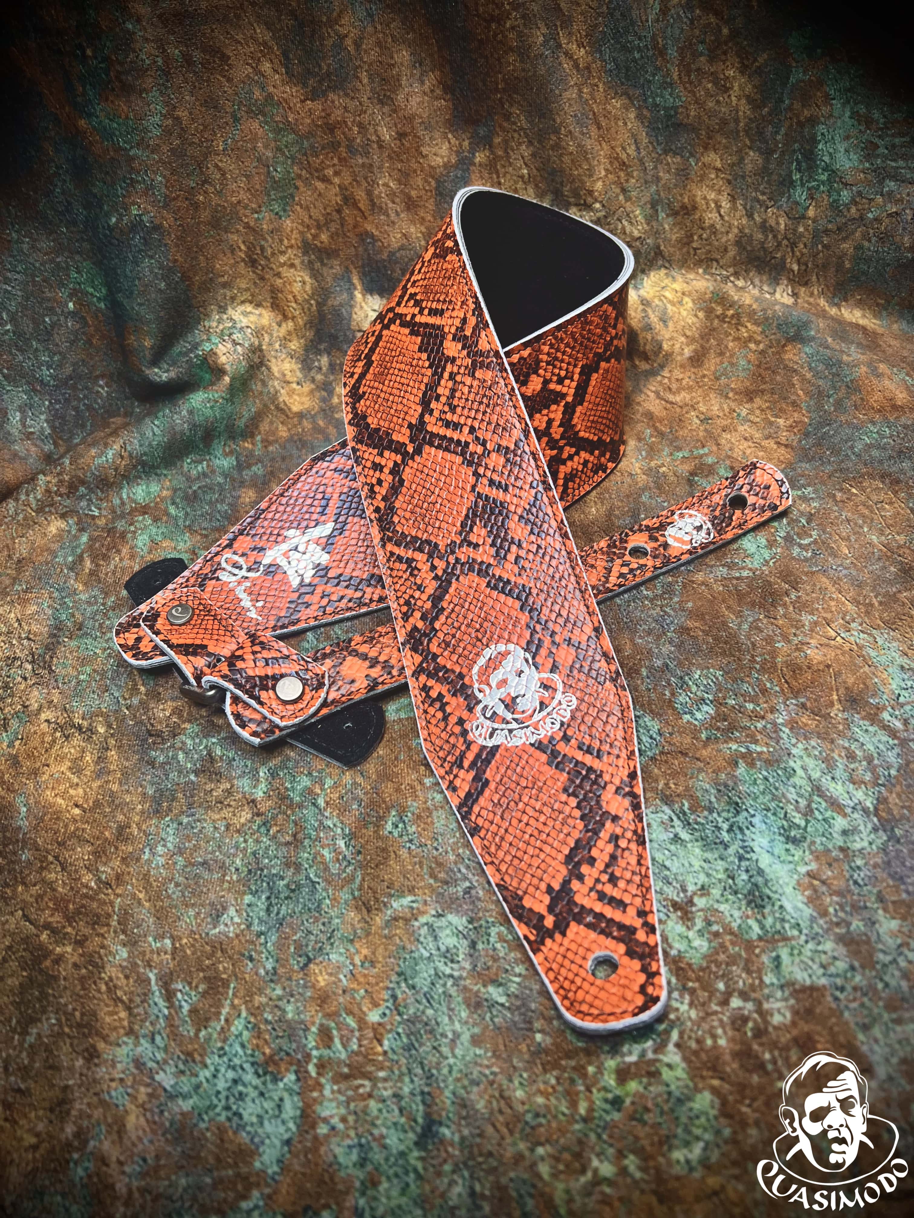 Image of Limited edition custom guitar strap-Face-Limit Design-L-012