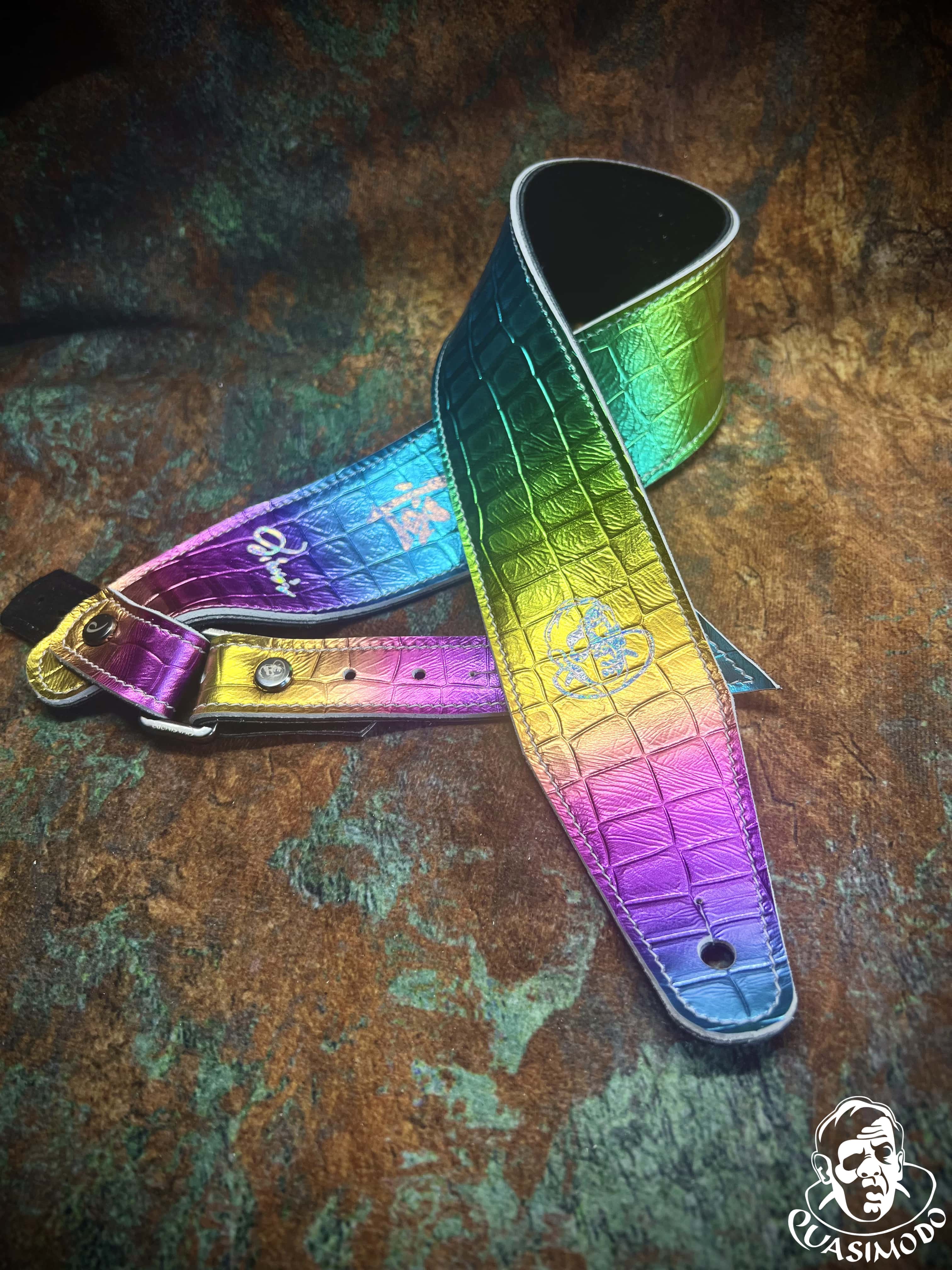 Image of Limited edition custom guitar strap-Face-Limit Design-L-039
