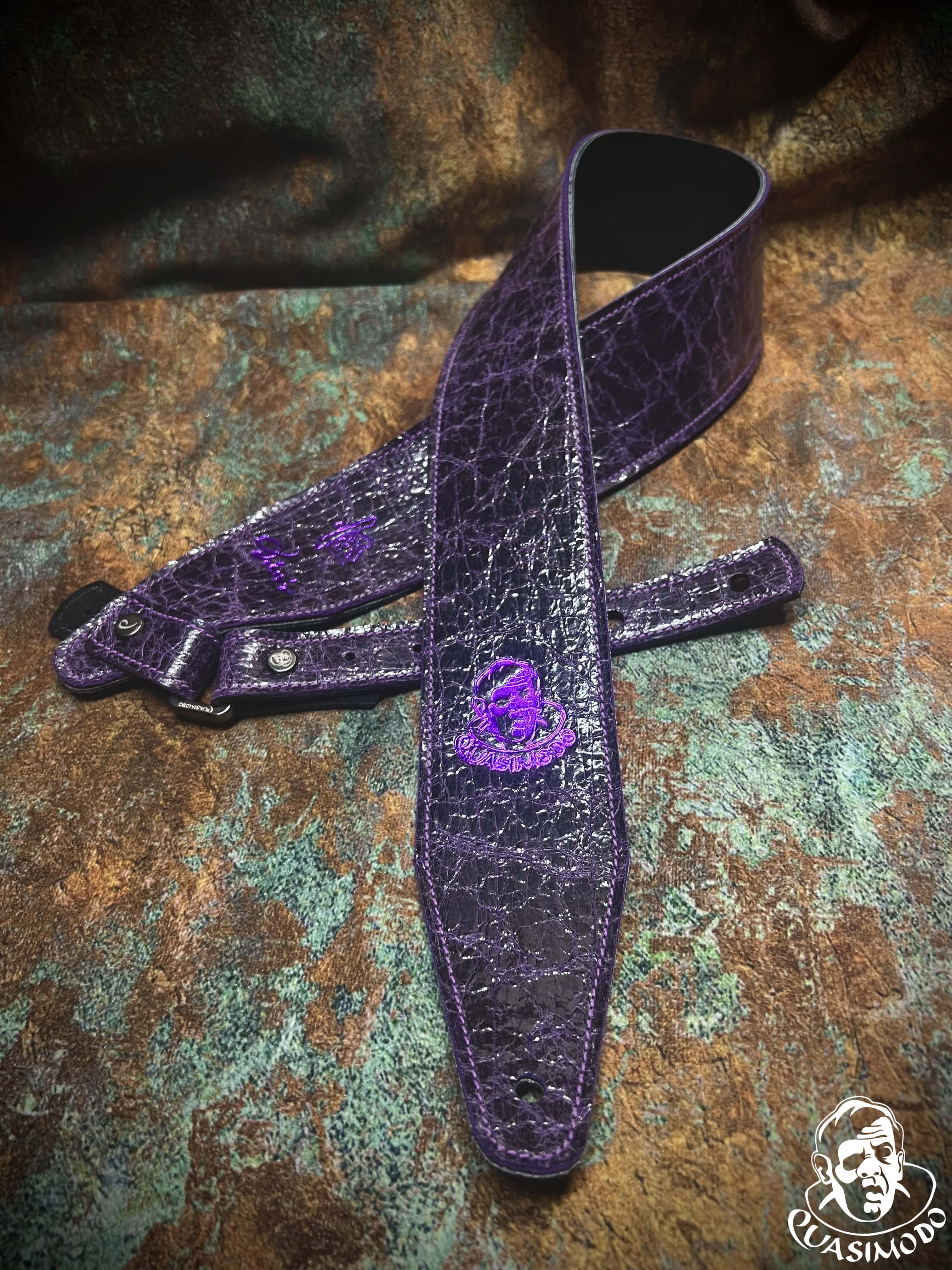 Image of Limited edition custom guitar strap-Face-Limit Design-L-049