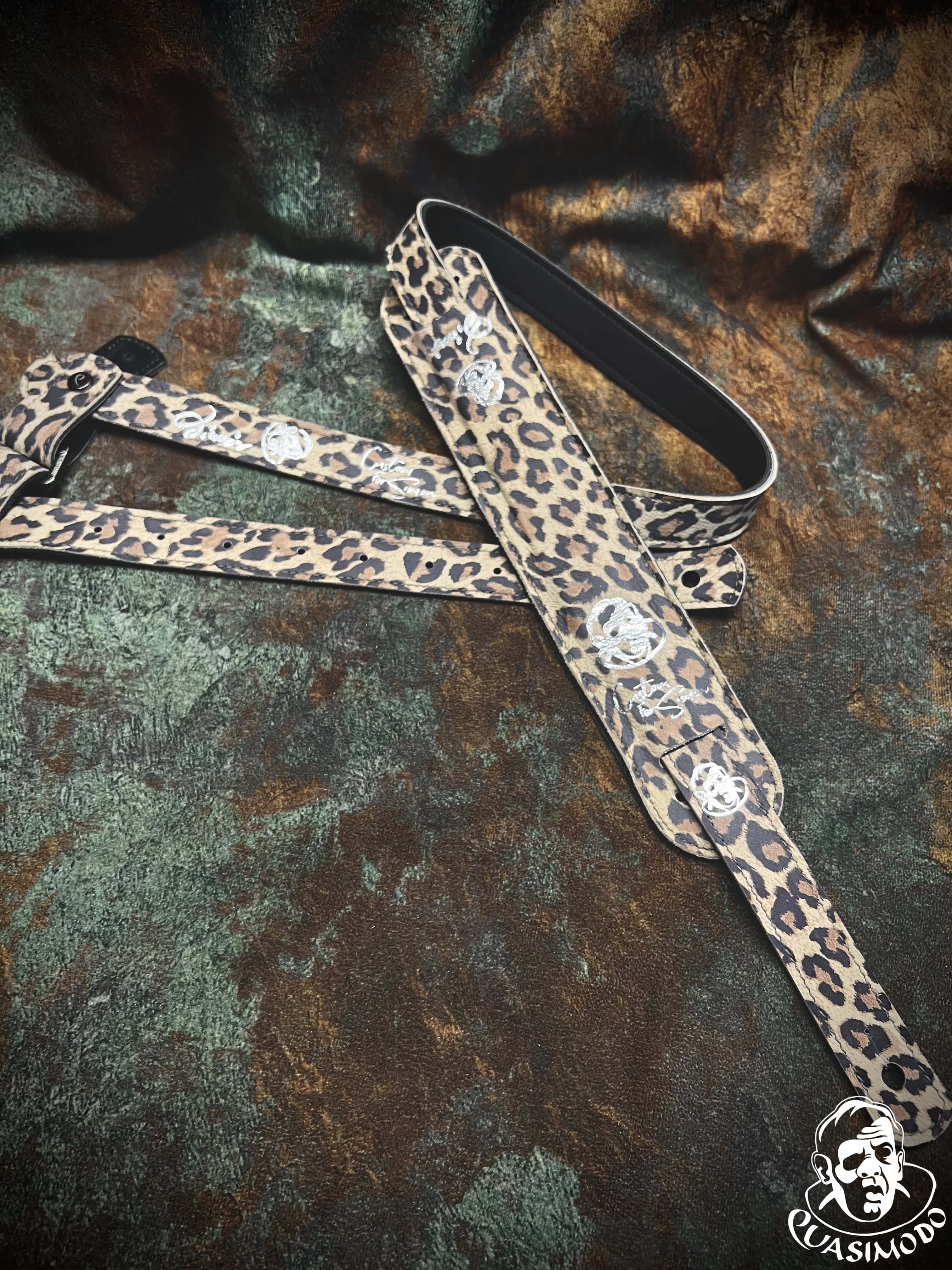 Image of Limited edition custom guitar strap-Face-Limit Design-L-096
