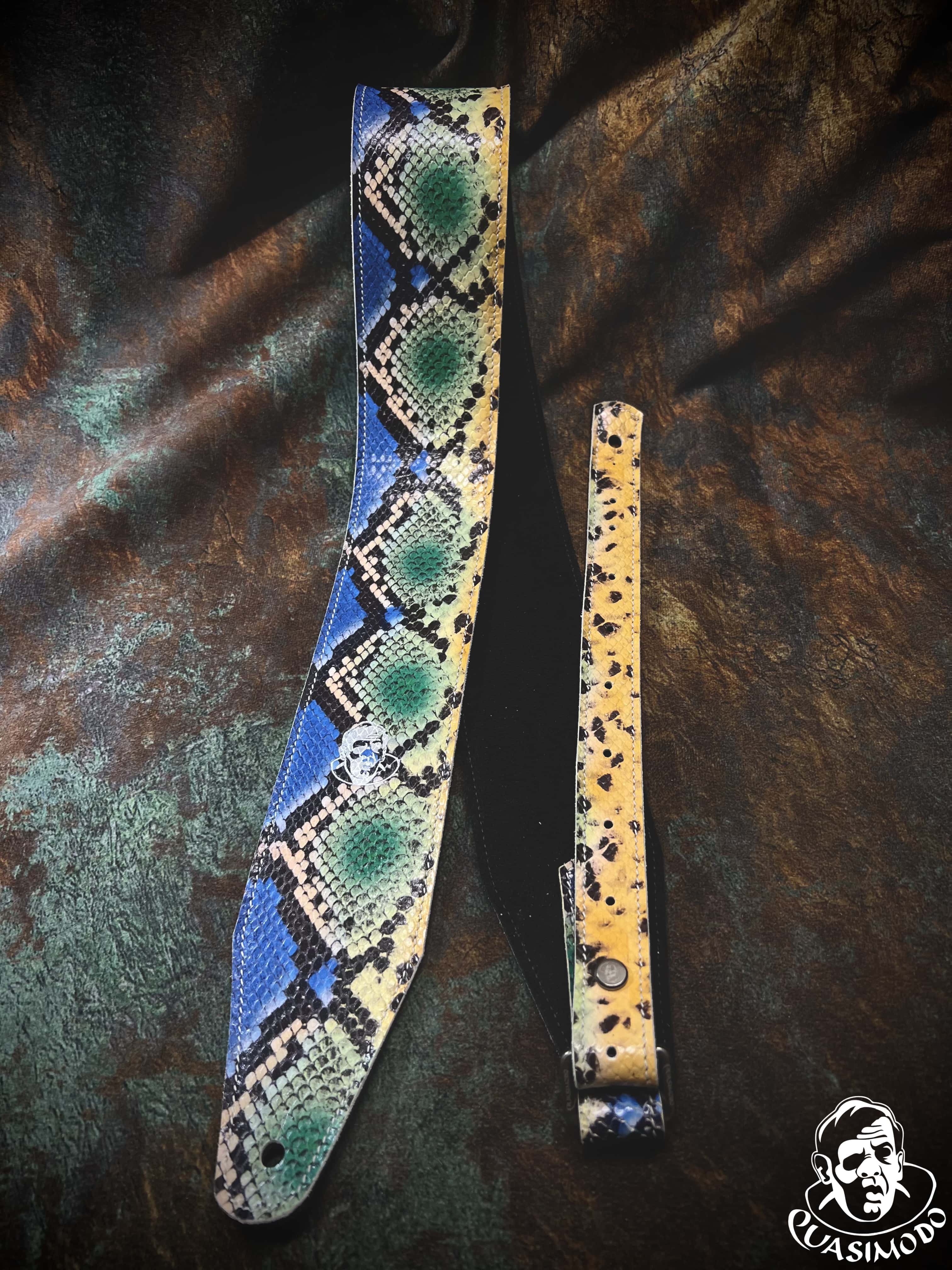 Image of Limited edition custom guitar strap-Face-Limit Design-L-135