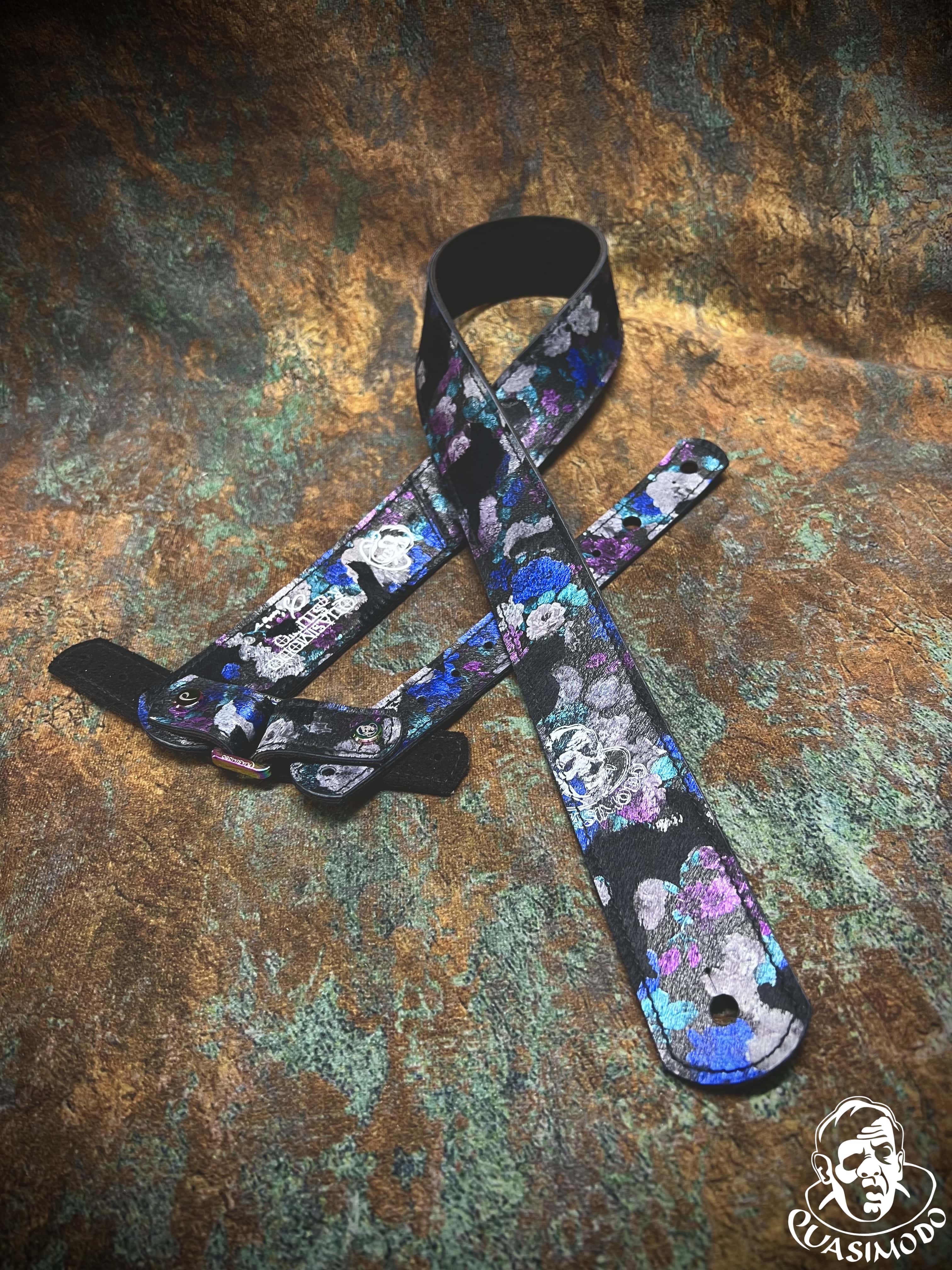 Image of Limited edition custom guitar strap-Face-Limit Design-L-283