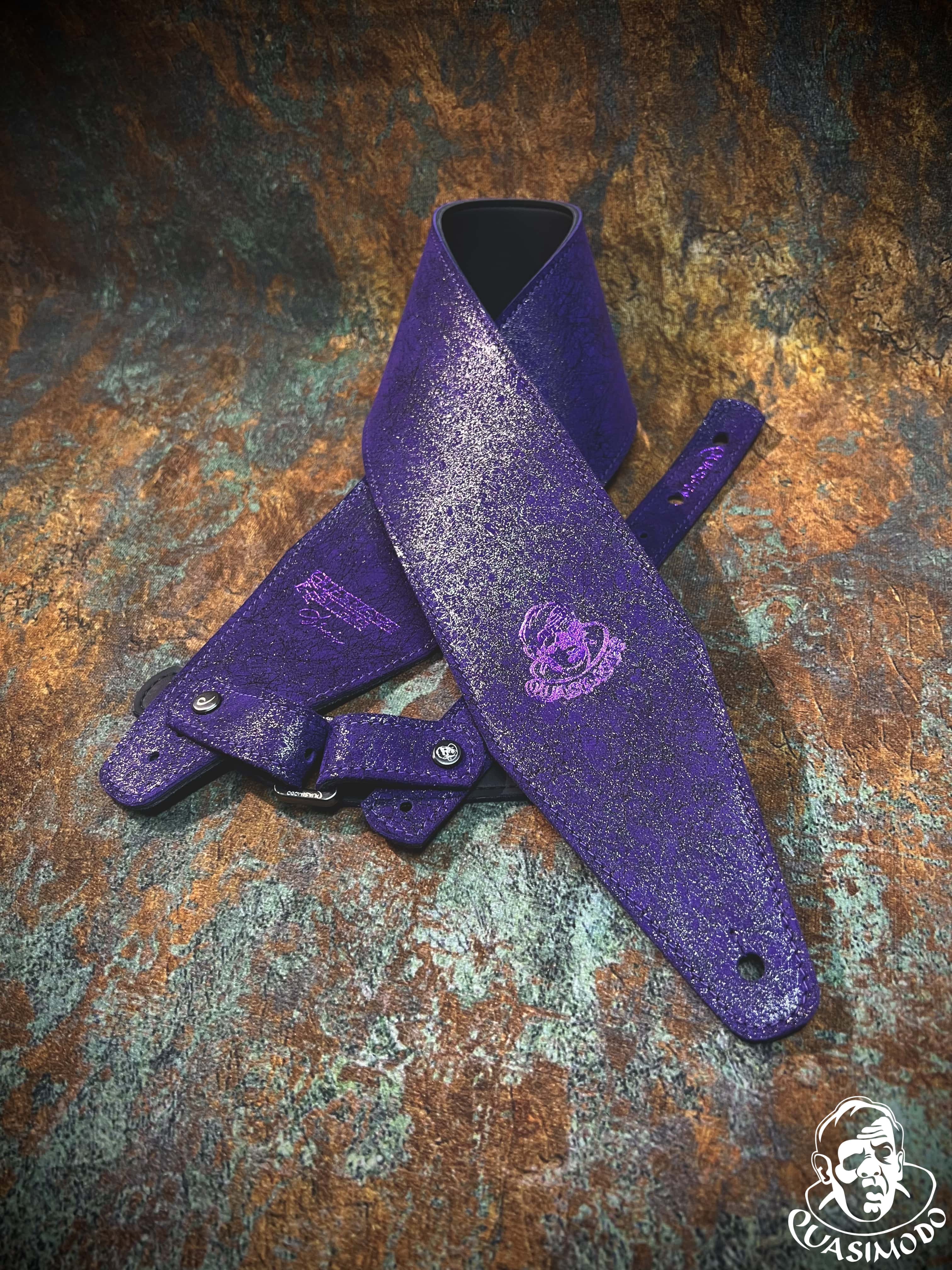 Image of Limited edition custom guitar strap-Face-Limit Design-L-285