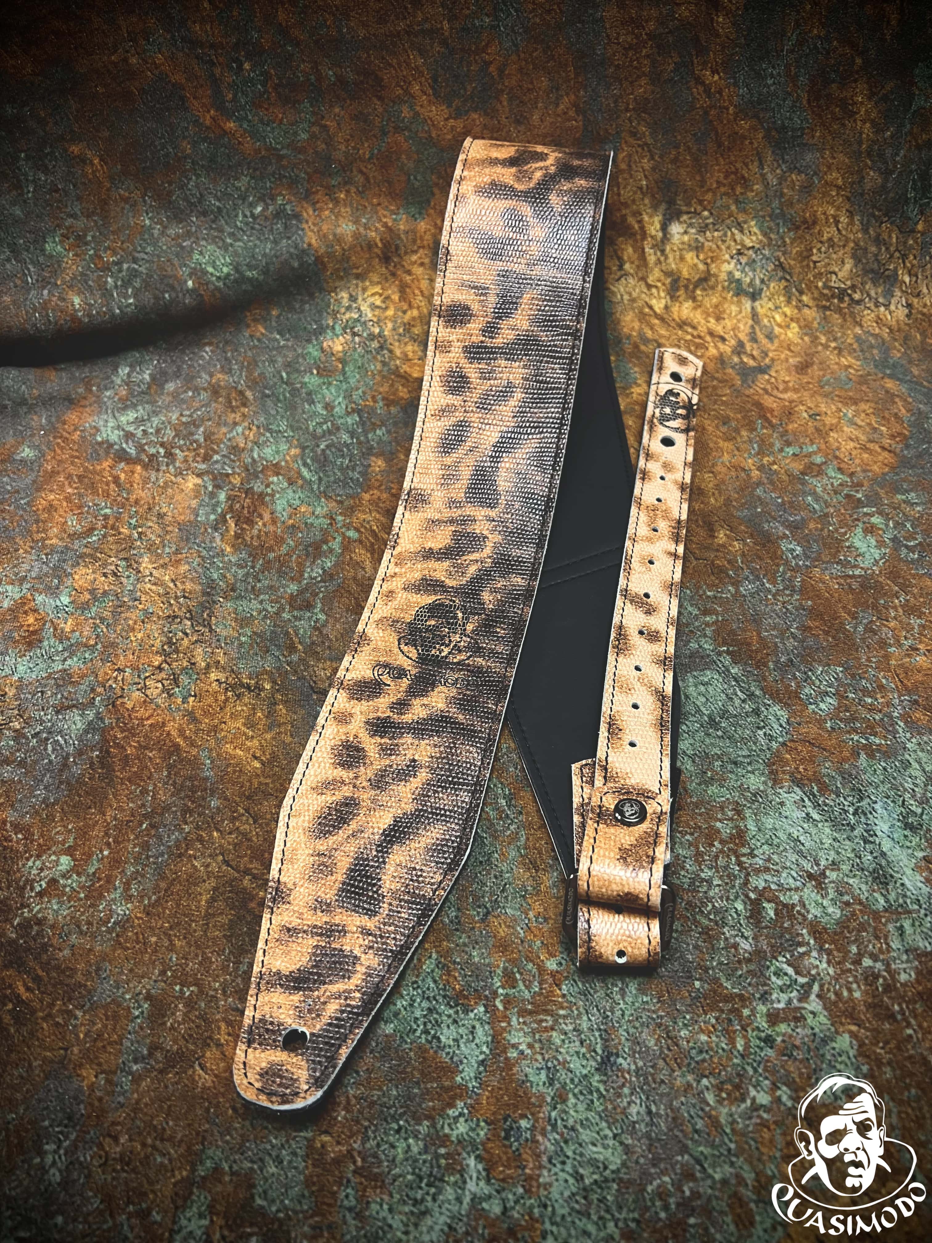 Image of Limited edition custom guitar strap-Face-Limit Design-L-297