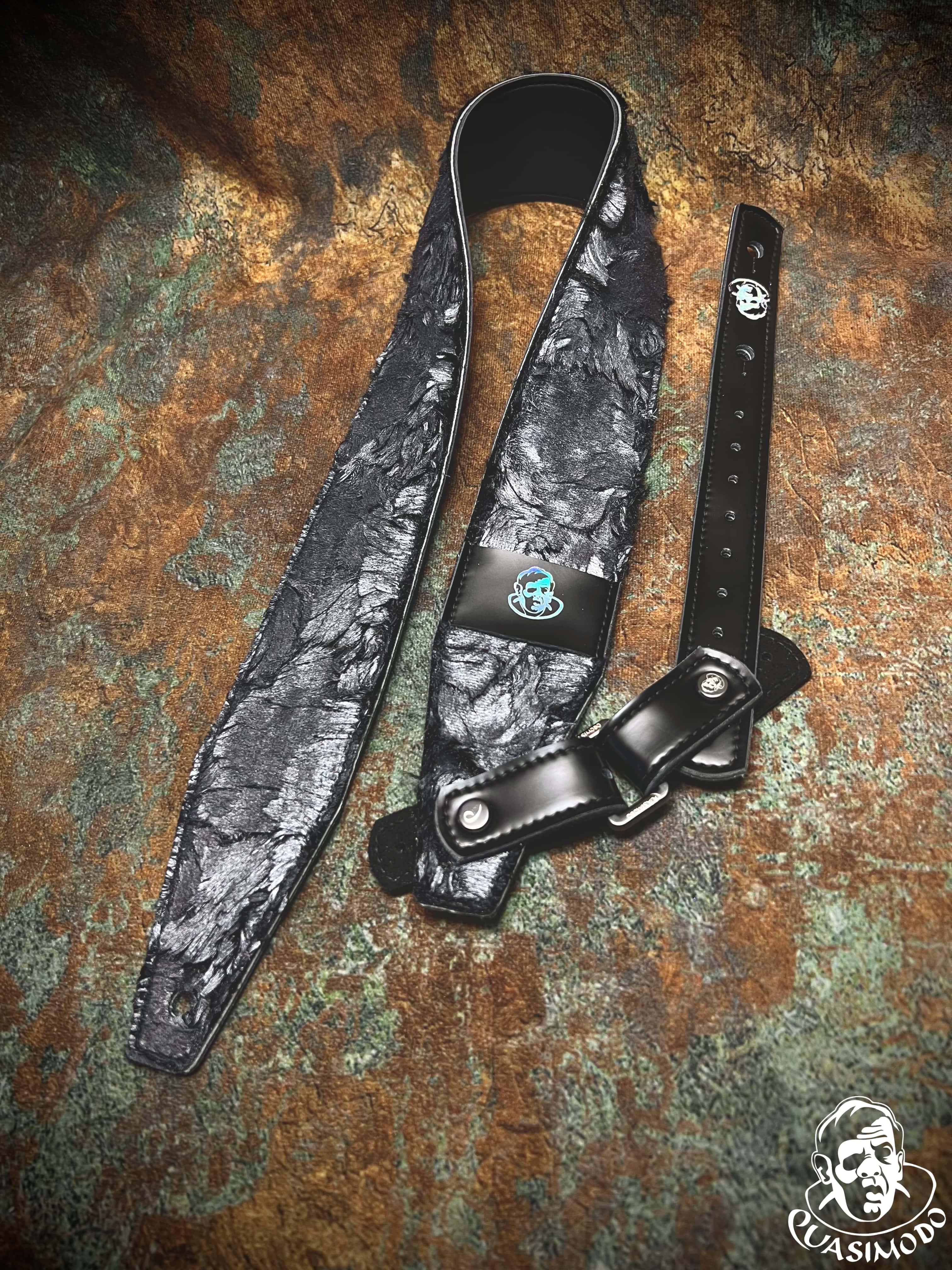 Image of Limited edition custom guitar strap-Face-Limit Design-L-314
