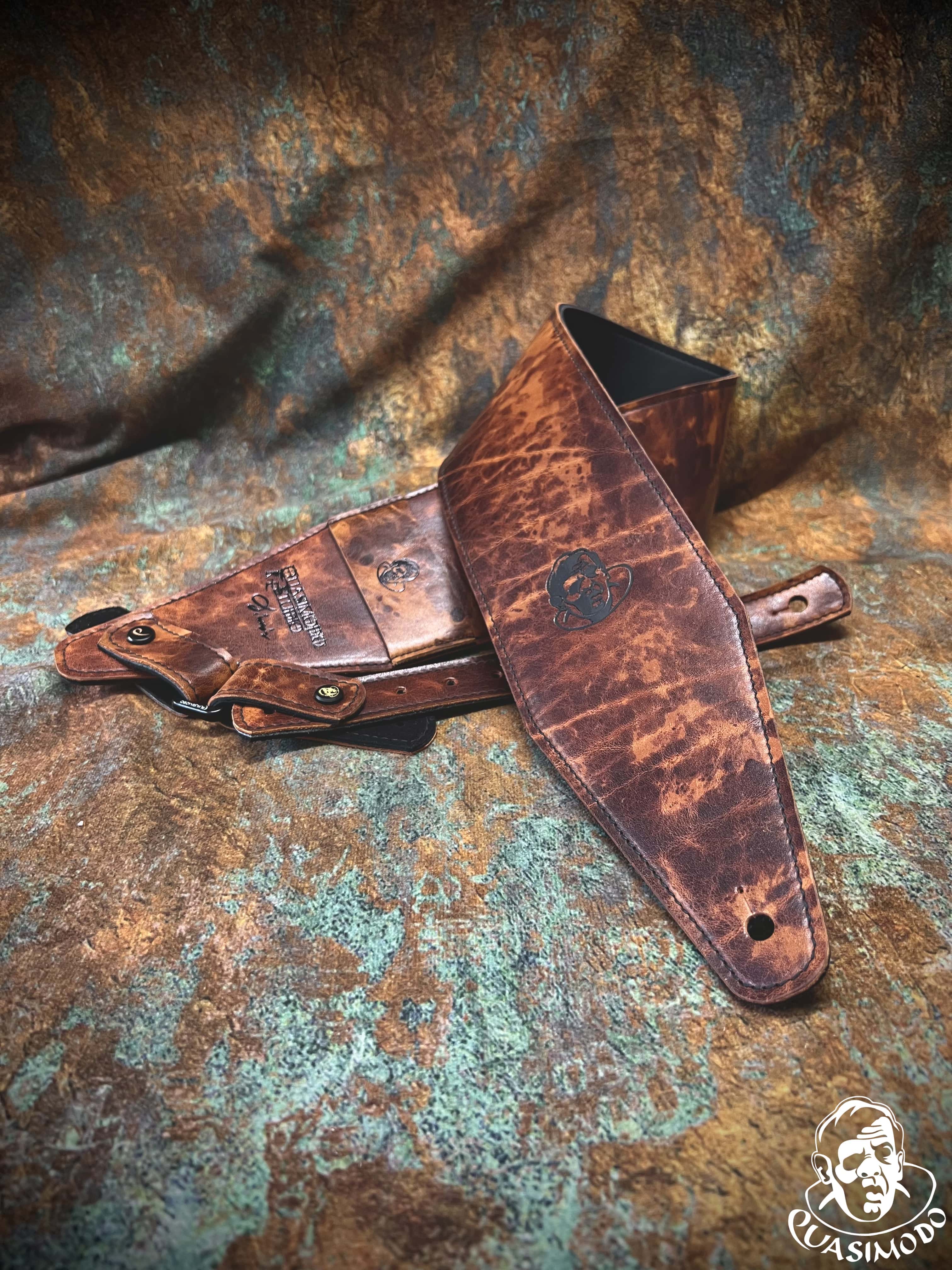 Image of Limited edition custom guitar strap-Face-Limit Design-L-325