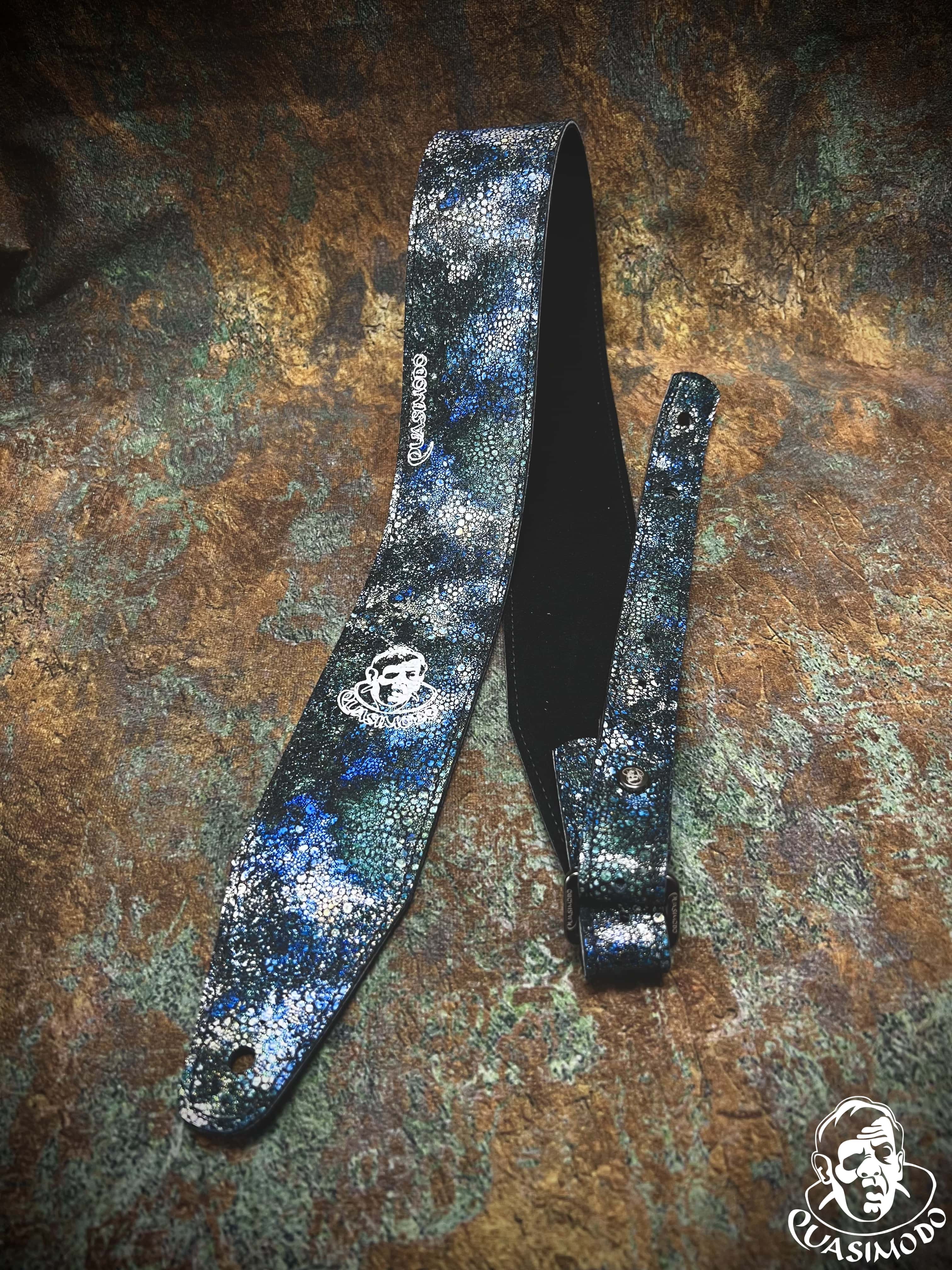 Image of Limited edition custom guitar strap-Face-Limit Design-L-329