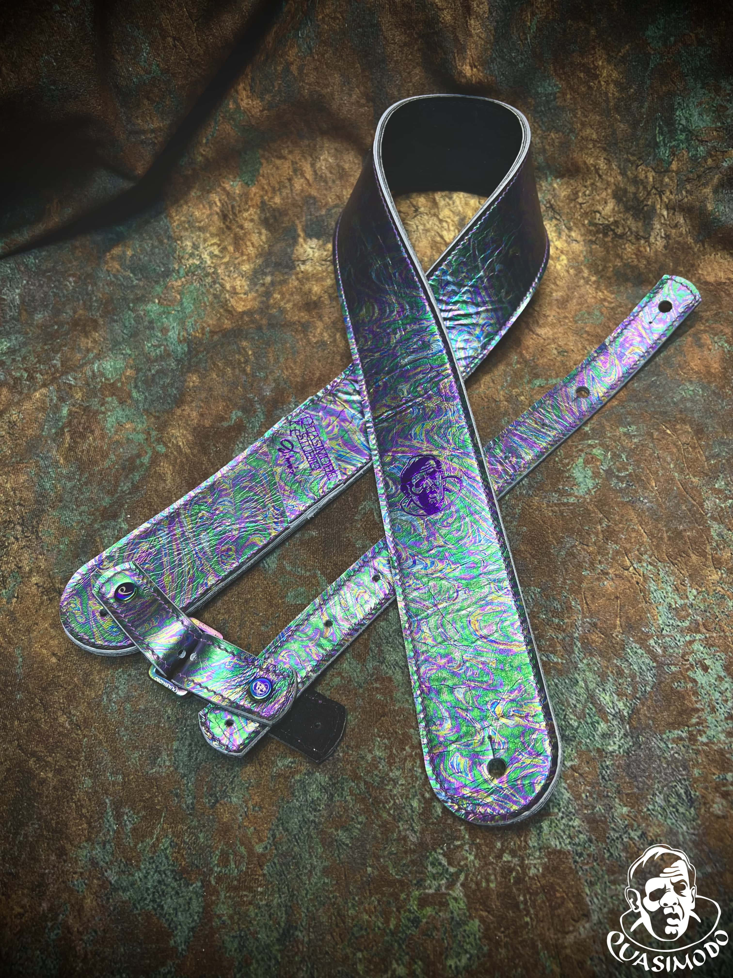 Image of Limited edition custom guitar strap-Face-Limit Design-L-385