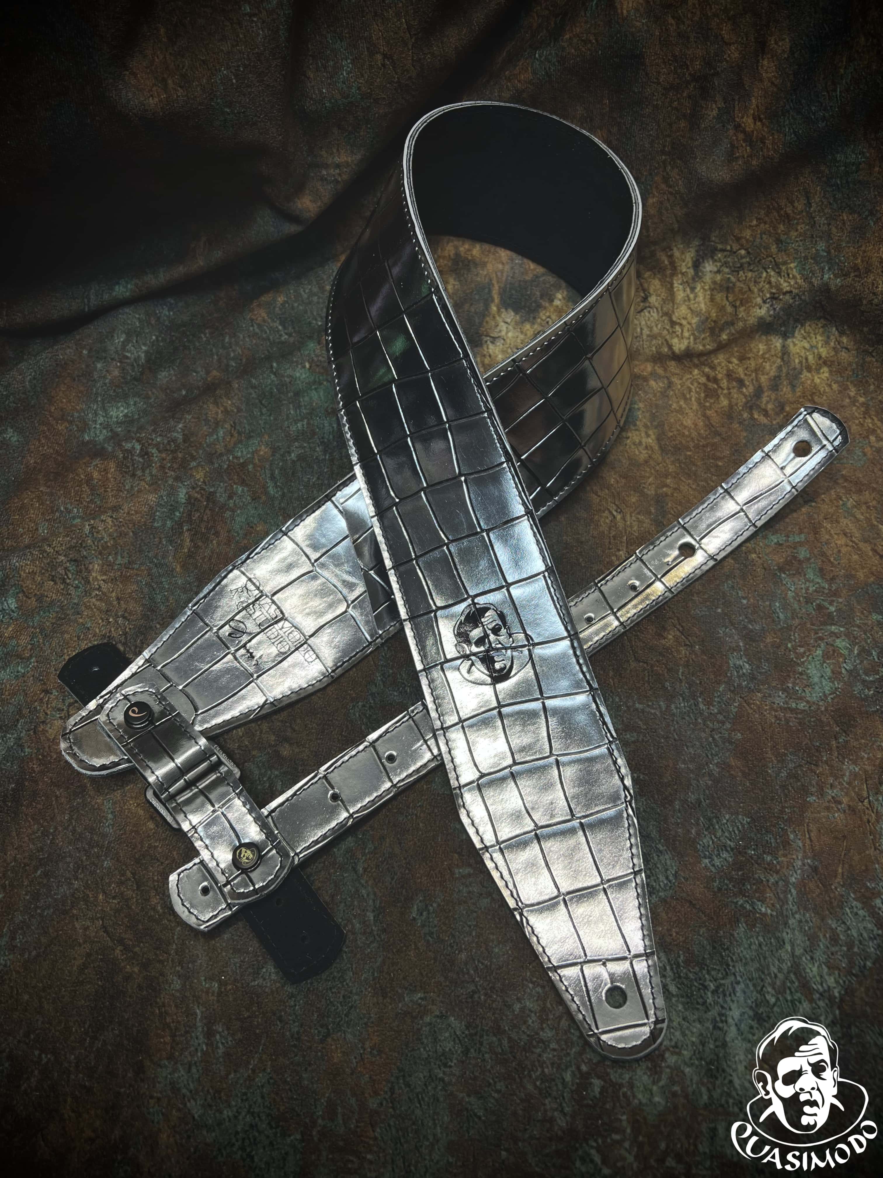 Image of Limited edition custom guitar strap-Face-Limit Design-L-386