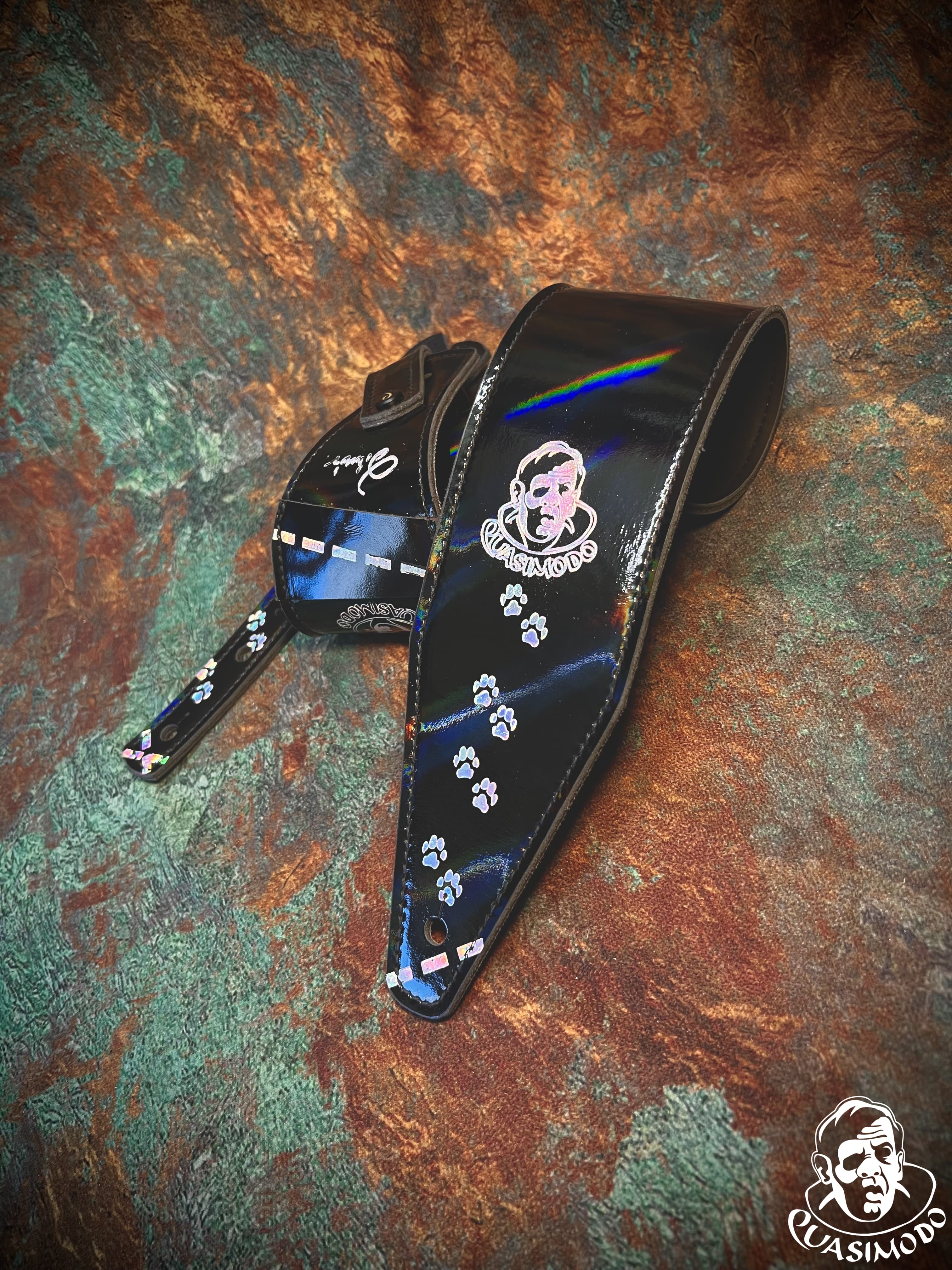 Image of Limited edition custom guitar strap-Face-Limit Design-L-563