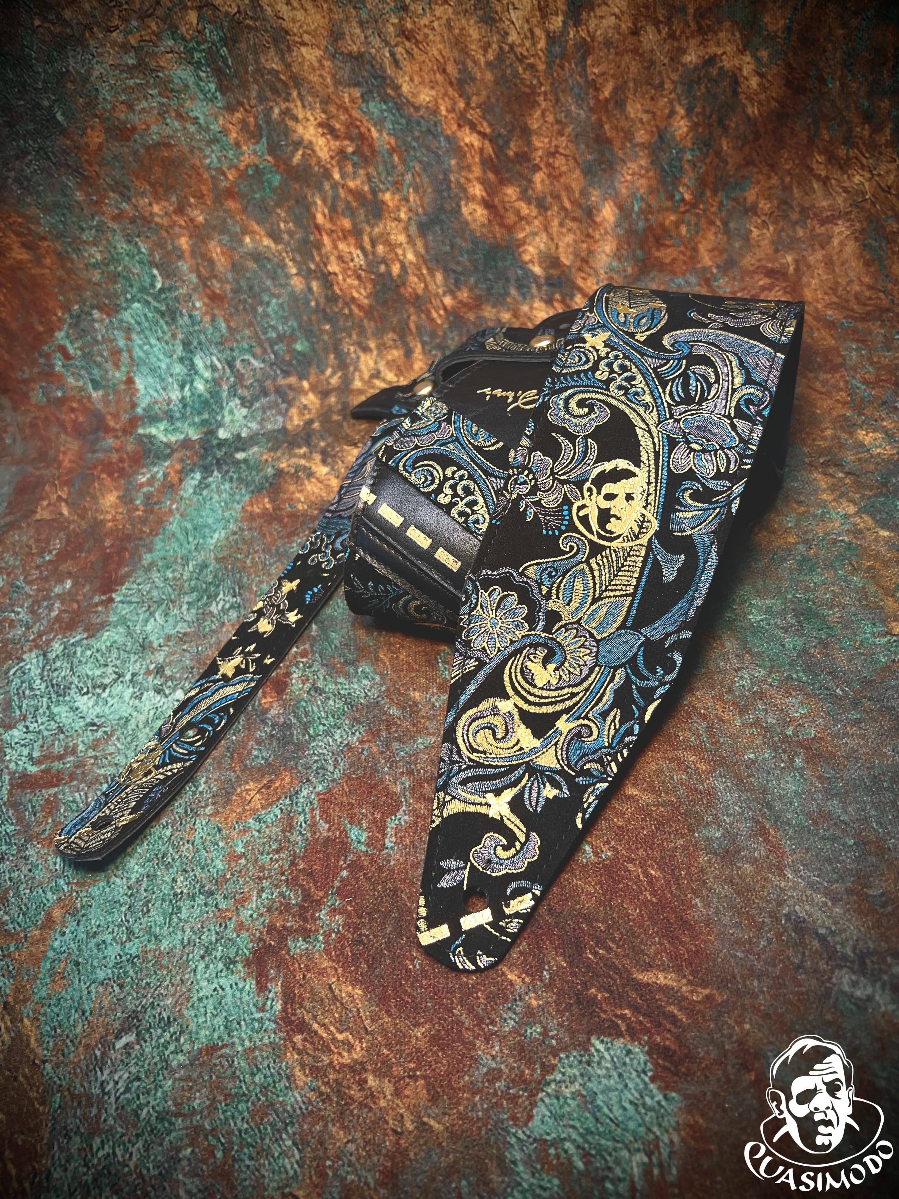 Image of Limited edition custom guitar strap-Face-Limit Design-L-566
